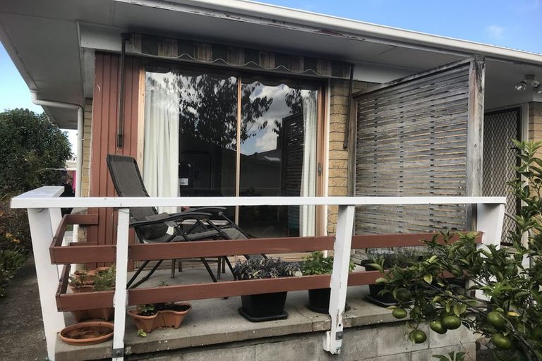 Photo of property in 1/25 West Street, Pukekohe, 2120