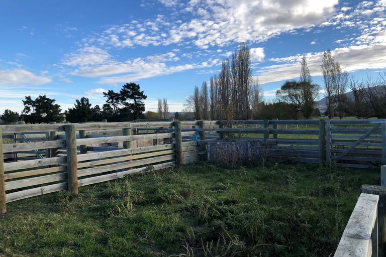 Photo of property in 69 Mchardy Road, Sutton, Middlemarch, 9597