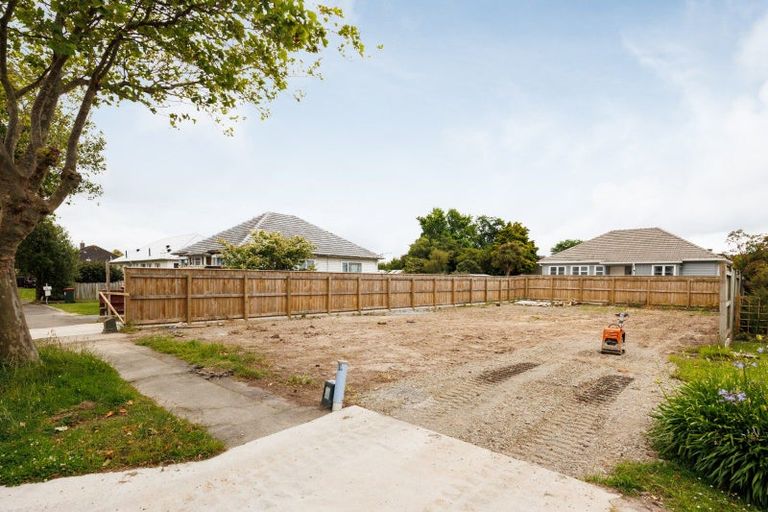Photo of property in 73 Rangiora Avenue, Roslyn, Palmerston North, 4414