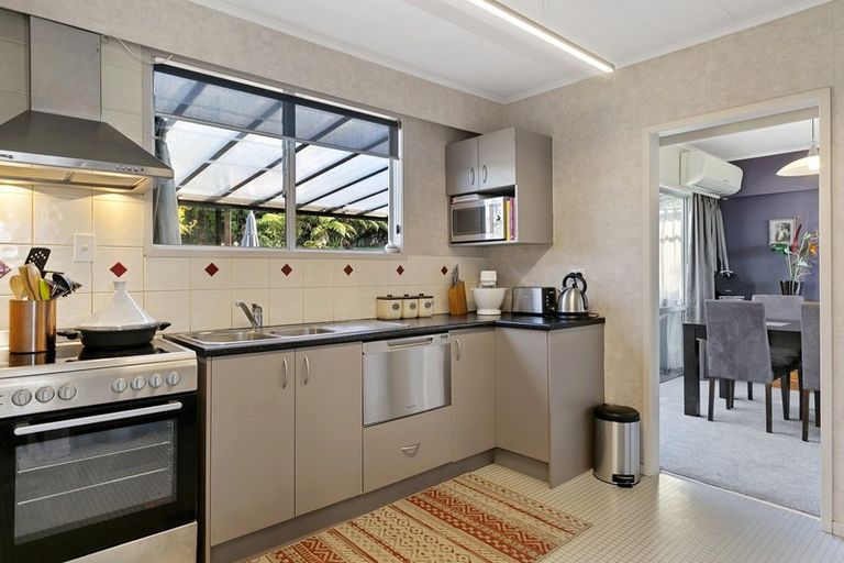 Photo of property in 96 Wakeman Road, Acacia Bay, Taupo, 3330