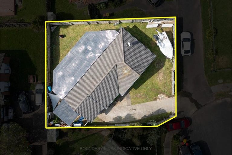 Photo of property in 10 Horlicks Place, Randwick Park, Auckland, 2105