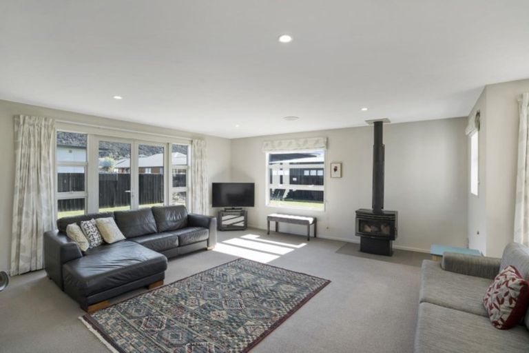 Photo of property in 58 Frye Crescent, Albert Town, Wanaka, 9305
