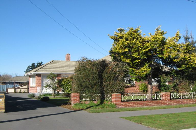 Photo of property in 8 Halligan Place, Belfast, Christchurch, 8051