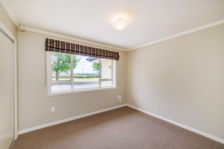 Photo of property in 5 Te Arakura Road, Newbury, Feilding, 4775