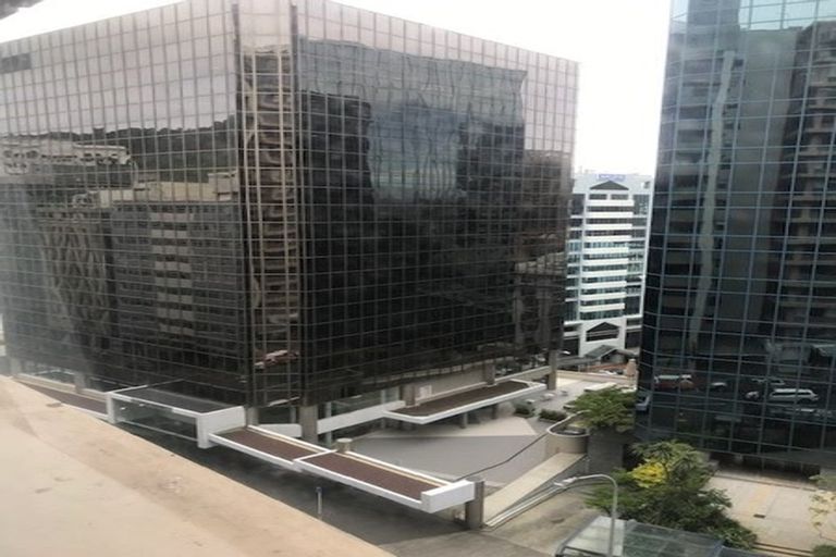 Photo of property in Terrace Tower Apartments, 7b/126 The Terrace, Wellington Central, Wellington, 6011
