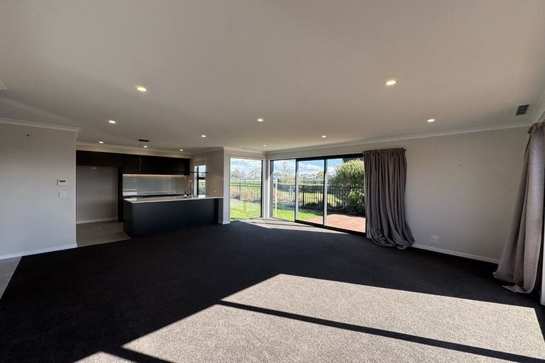 Photo of property in 55 Manakura Street, Broomfield, Christchurch, 8042
