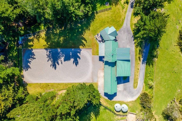 Photo of property in 218 Flightys Road, Judgeford, Porirua, 5381