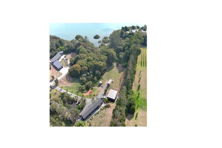 Photo of property in 24 Green Road, Matakana, Warkworth, 0985