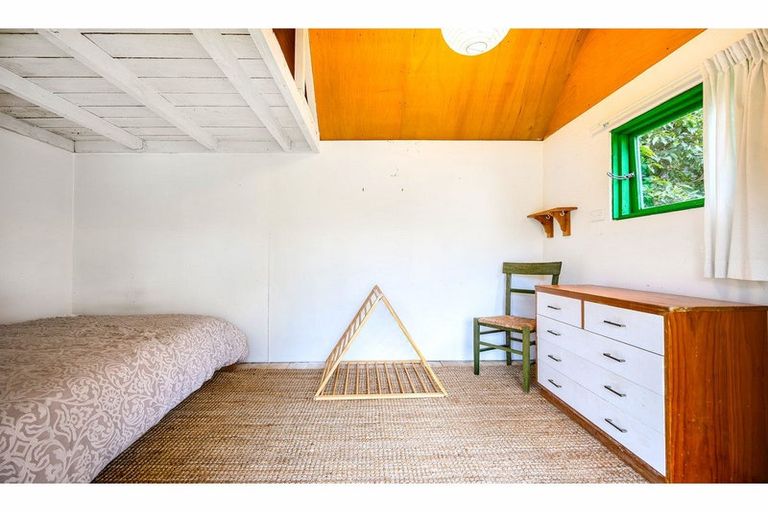 Photo of property in 280 Glengarry Road, Glen Eden, Auckland, 0602