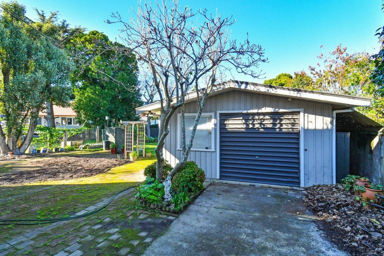 Photo of property in 25 Halver Road, Hillpark, Auckland, 2102