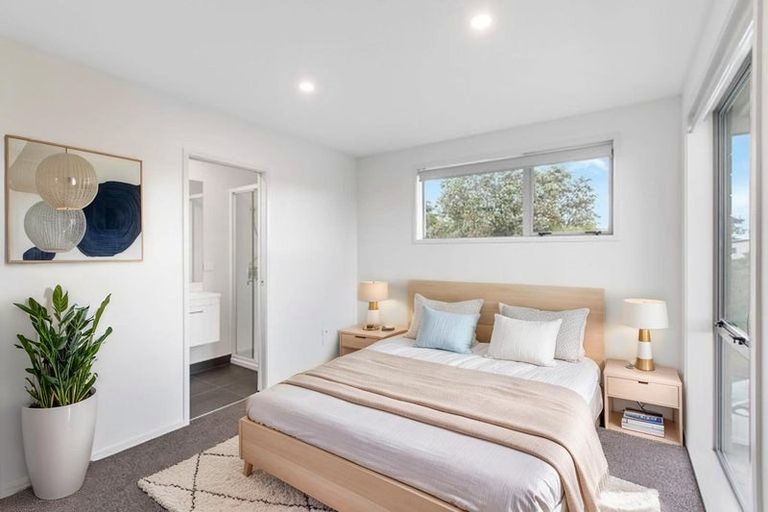 Photo of property in 14a Greenock Road, Ranui, Auckland, 0612