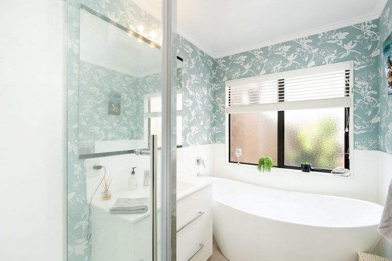 Photo of property in 17a Jasmine Place, Mount Maunganui, 3116