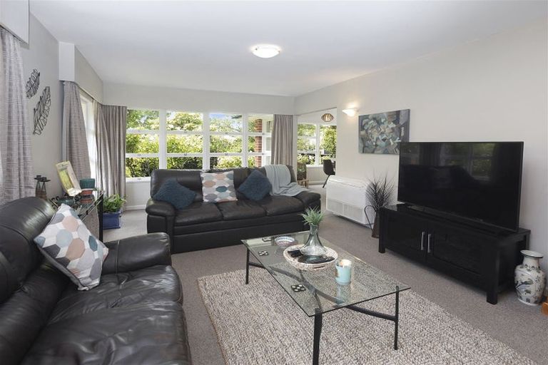 Photo of property in 3 Westburn Terrace, Burnside, Christchurch, 8041