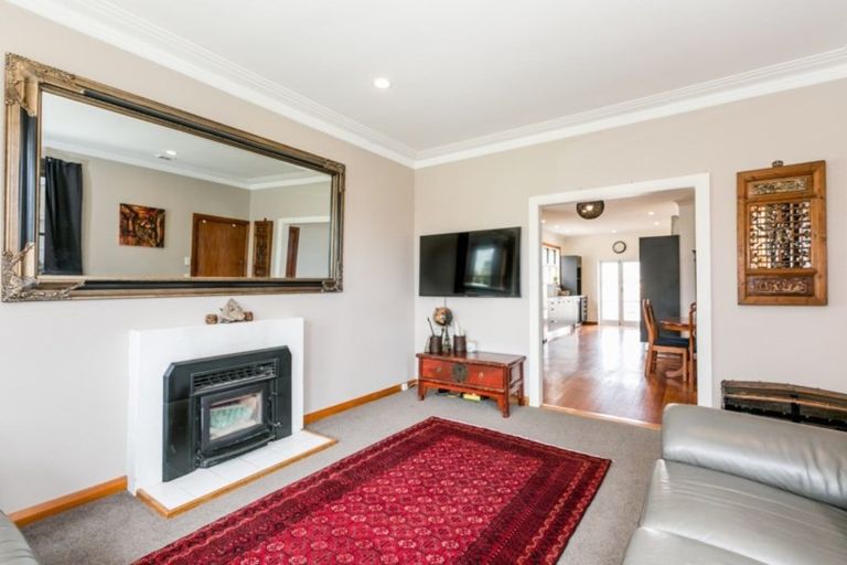 Photo of property in 12 Moeller Street, Taradale, Napier, 4112