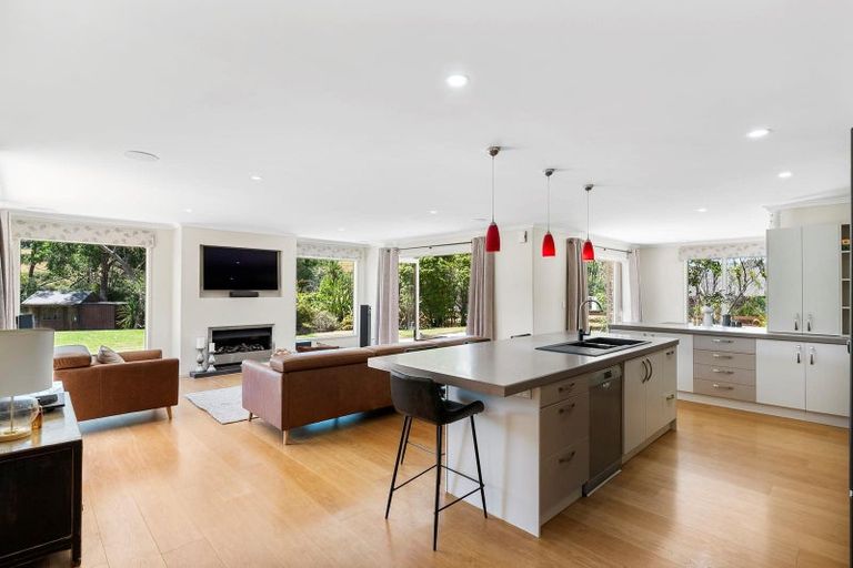 Photo of property in 17 Kahia Lane, Redvale, Albany, 0792