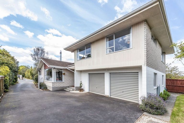 Photo of property in 15 Chilton Drive, Mairehau, Christchurch, 8052