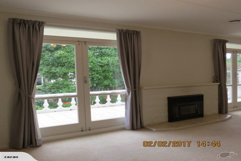 Photo of property in 39 Plassey Street, Havelock North, 4130