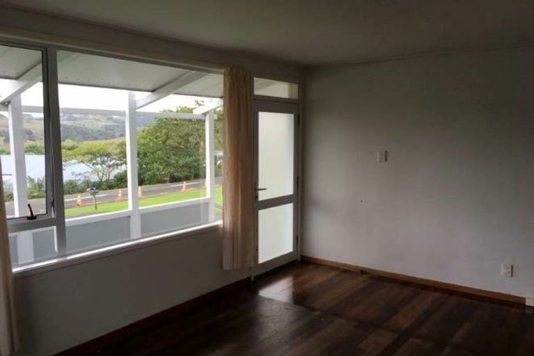 Photo of property in 42 View Street, Maungaturoto, 0520