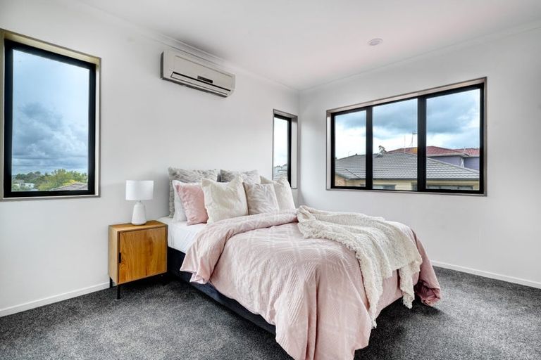 Photo of property in 17 Edgewood Way, Henderson, Auckland, 0612