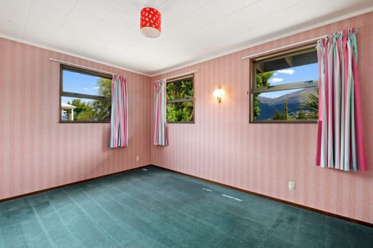 Photo of property in 29 Oregon Drive, Kelvin Heights, Queenstown, 9300