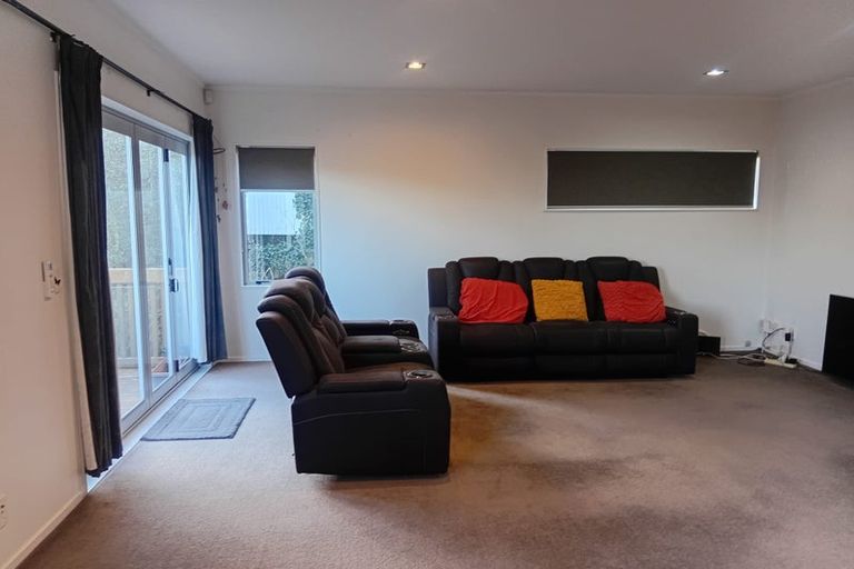Photo of property in 51a Ohariu Road, Johnsonville, Wellington, 6037