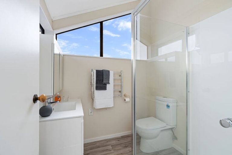 Photo of property in 10 Wright Grove, Levin, 5510