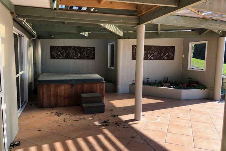 Photo of property in 787 Main North Road, Bay View, Napier, 4182