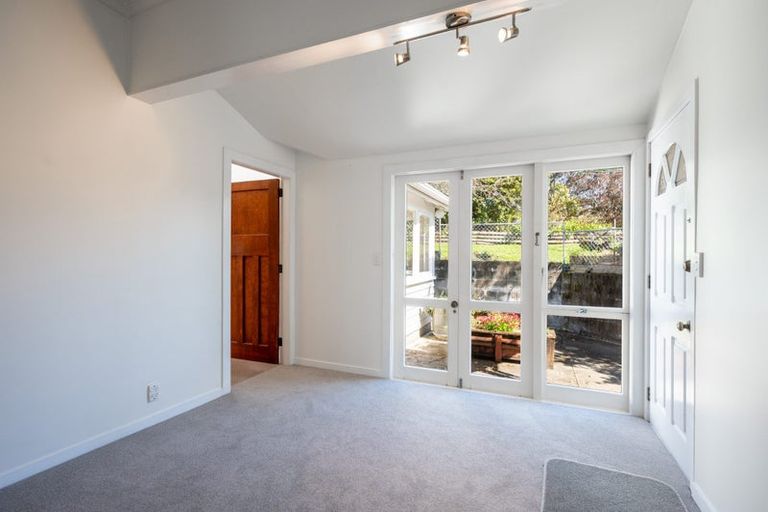 Photo of property in 24 Victoria Heights, Stepneyville, Nelson, 7010