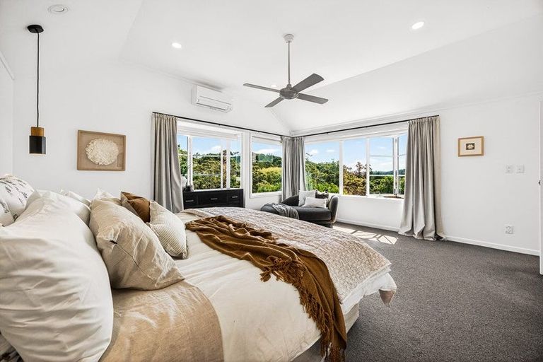 Photo of property in 6 Blacks Road, Greenhithe, Auckland, 0632