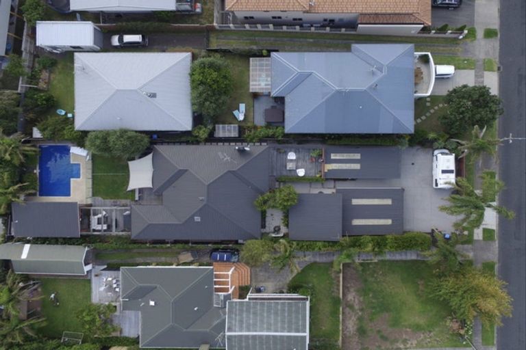 Photo of property in 166 Valley Road, Mount Maunganui, 3116