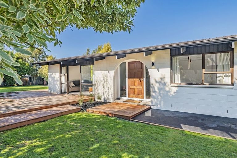 Photo of property in 12 Westfield Avenue, Templeton, Christchurch, 8042