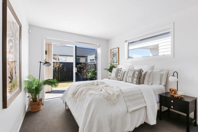 Photo of property in 5 Pimelea Street, Papamoa Beach, Papamoa, 3118