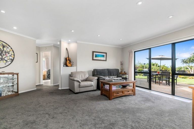 Photo of property in 4 Orion Drive, Welcome Bay, Tauranga, 3112