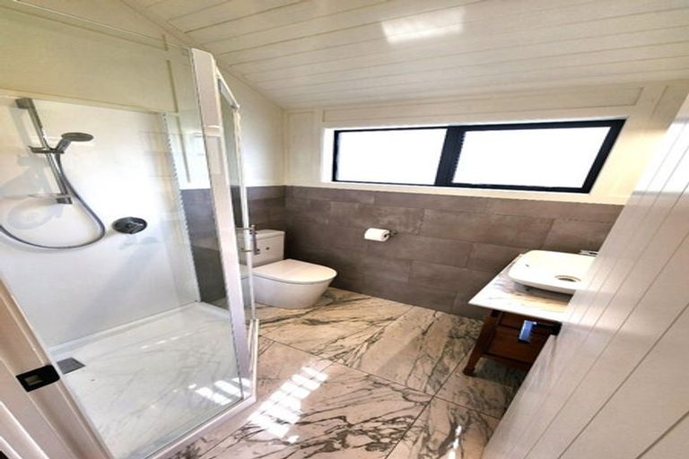 Photo of property in 21 Waikite Way, Welcome Bay, Tauranga, 3175