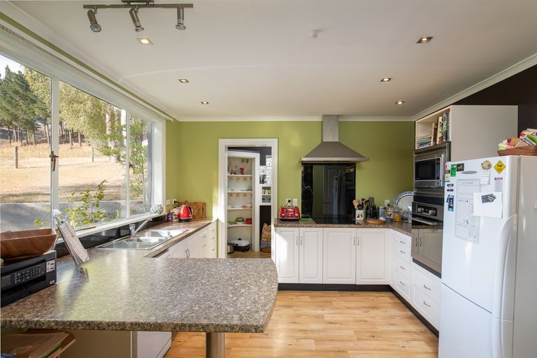 Photo of property in 97 Letts Gully Road, Letts Gully, Alexandra, 9393