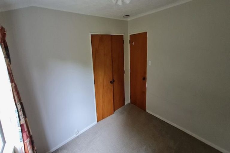 Photo of property in 6 Wingfield Place, Churton Park, Wellington, 6037