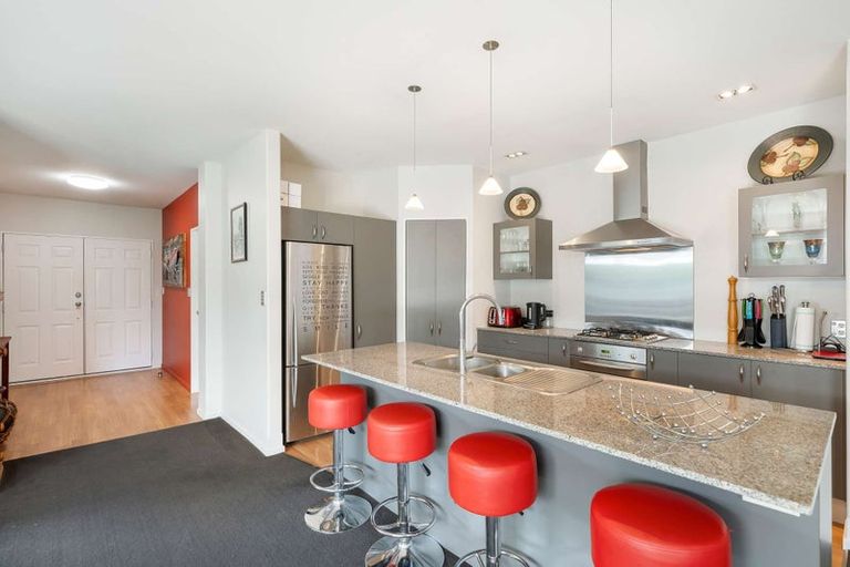 Photo of property in 9 Cunneen Place, Aidanfield, Christchurch, 8025