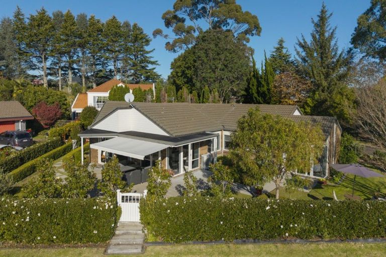 Photo of property in 2/674l Ranginui Road, Welcome Bay, Tauranga, 3175