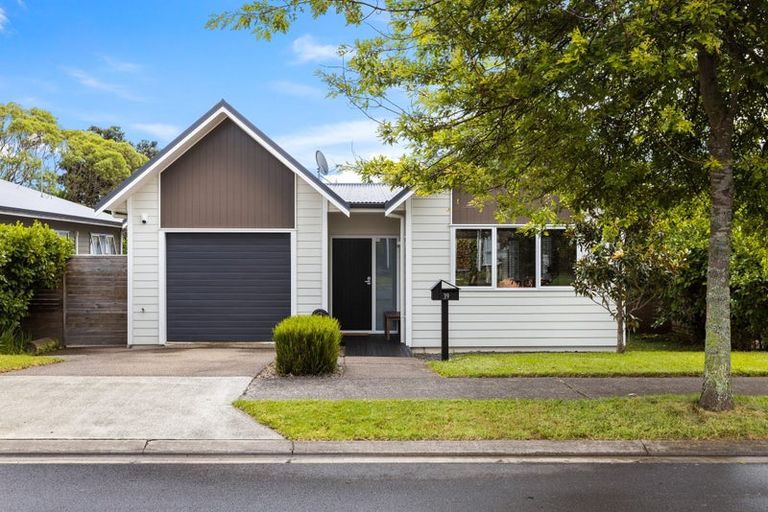 Photo of property in 39 Cape Cod Drive, Gulf Harbour, Whangaparaoa, 0930