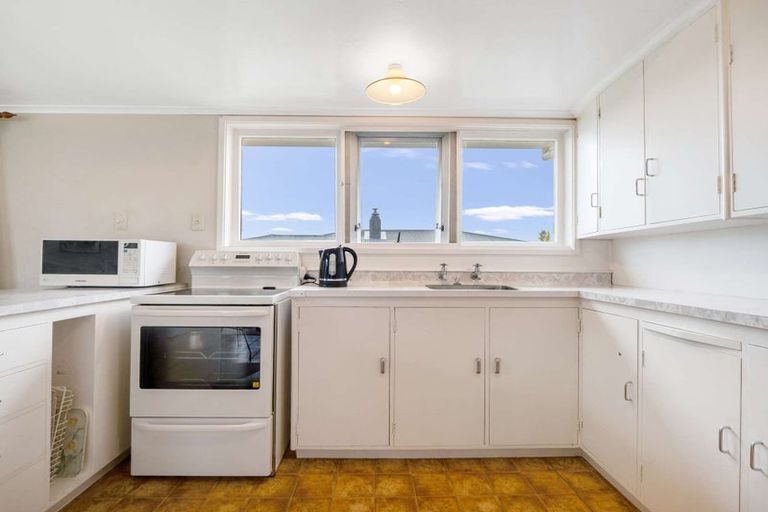 Photo of property in 26 Upland Road, Western Heights, Rotorua, 3015