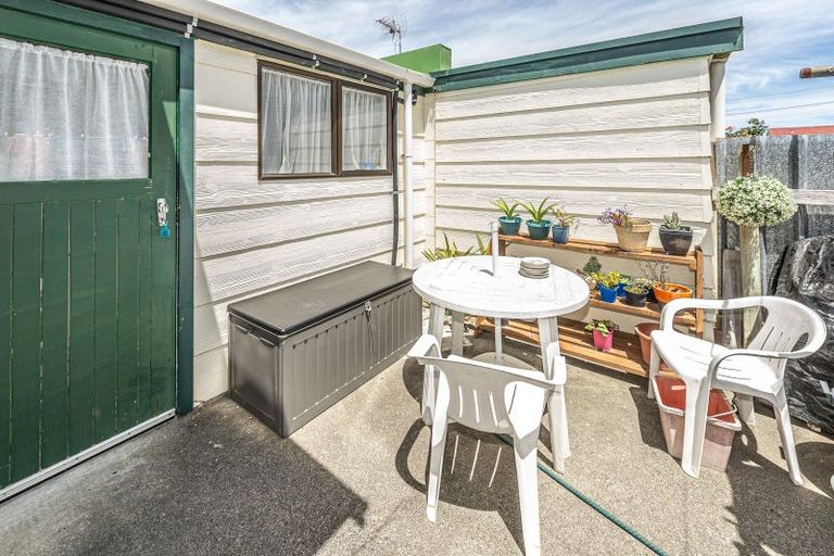 Photo of property in 12a Niblett Street, Whanganui, 4500