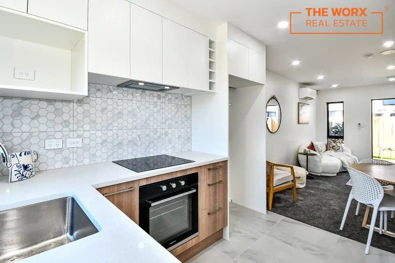 Photo of property in 4/32 Beaumonts Way, Manurewa, Auckland, 2102