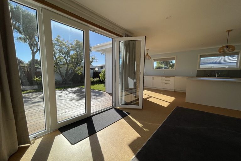 Photo of property in 31 Grahams Road, Ilam, Christchurch, 8041