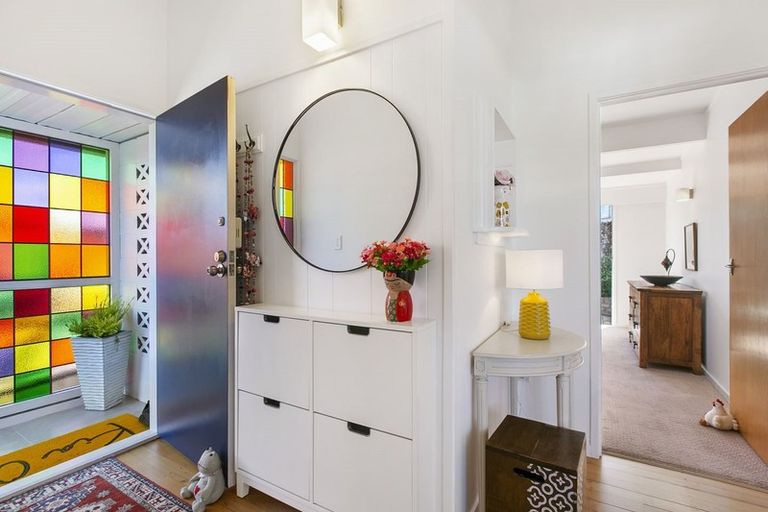 Photo of property in 3/38 Parkhill Road, Mellons Bay, Auckland, 2014