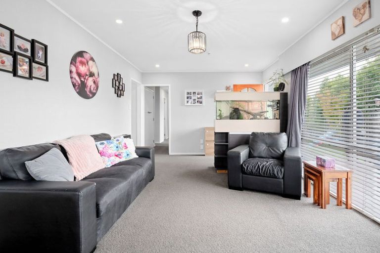 Photo of property in 8 Mckinley Place, Nawton, Hamilton, 3200