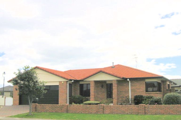 Photo of property in 70 Denny Hulme Drive, Mount Maunganui, 3116