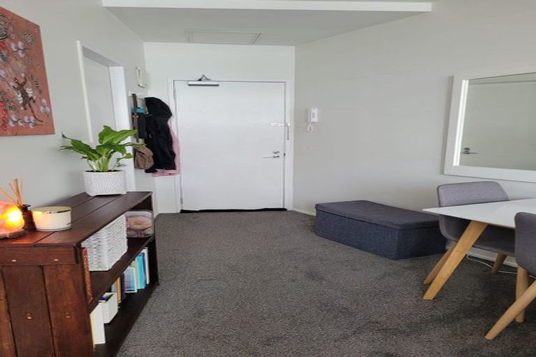 Photo of property in Hume House, 1/152 The Terrace, Wellington Central, Wellington, 6011