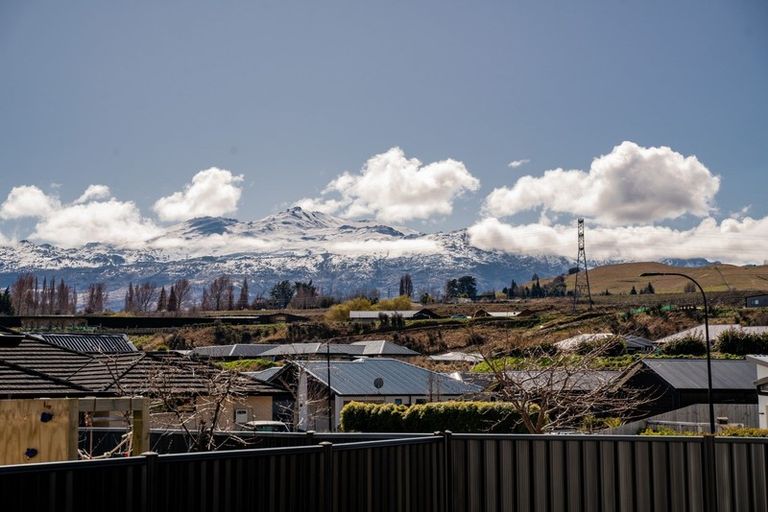 Photo of property in 106 Stalker Road, Lower Shotover, Queenstown, 9304