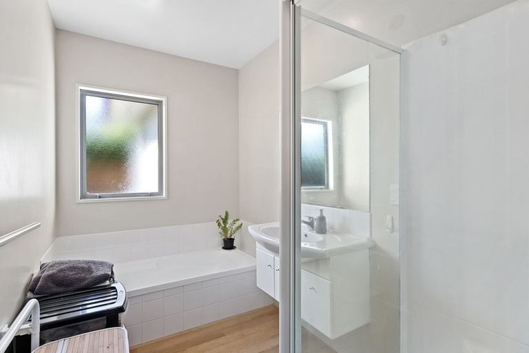 Photo of property in 25 Caleb Place, Northwood, Christchurch, 8051