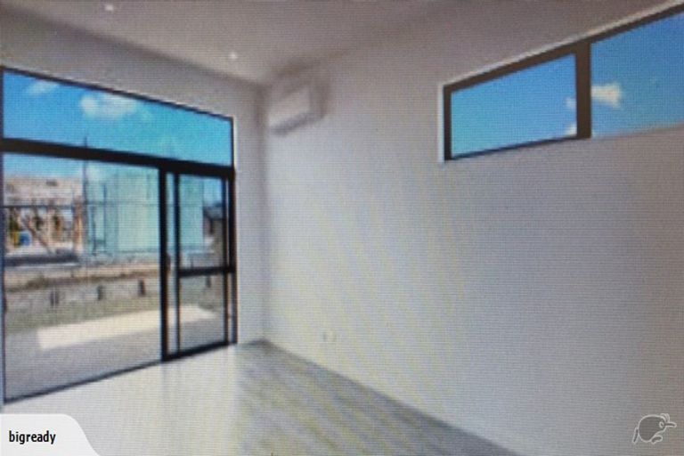 Photo of property in 17 Hoiho Road, Pukekohe, 2120